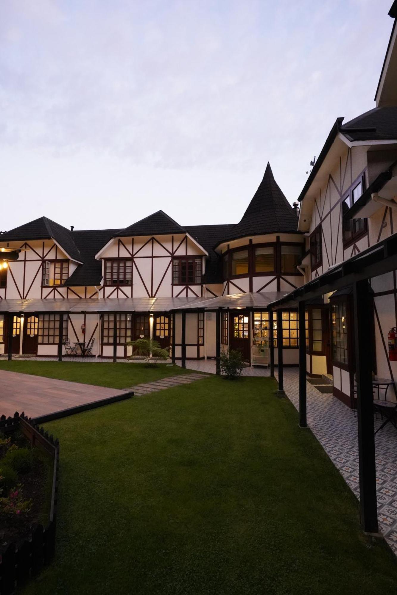 Hotel Frutillar Exterior photo